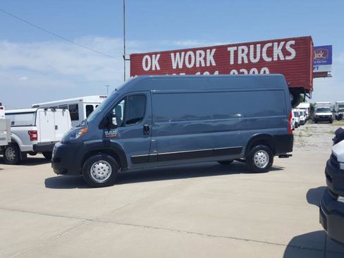 Used 2019 RAM ProMaster 2500 image 2