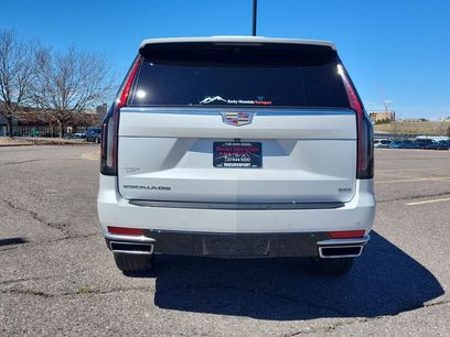 Used 2022 Cadillac Escalade ESV Luxury