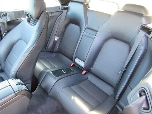 Used 2014 Mercedes-Benz E 550 Cabriolet image 34