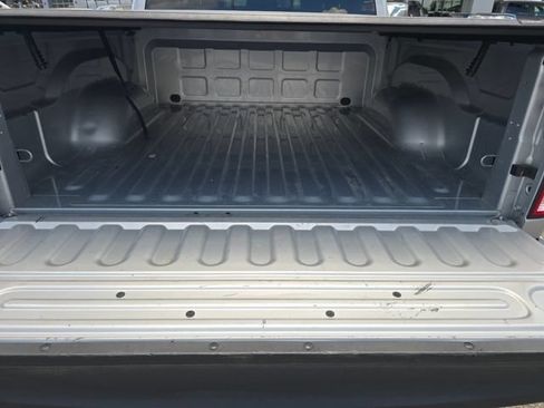 Used 2019 RAM 1500 Big Horn AWD/4WD image 34
