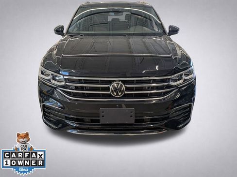 Used 2024 Volkswagen Tiguan SEL R-Line AWD/4WD image 9