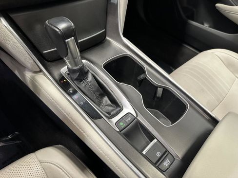 Used 2018 Honda Accord Touring image 28