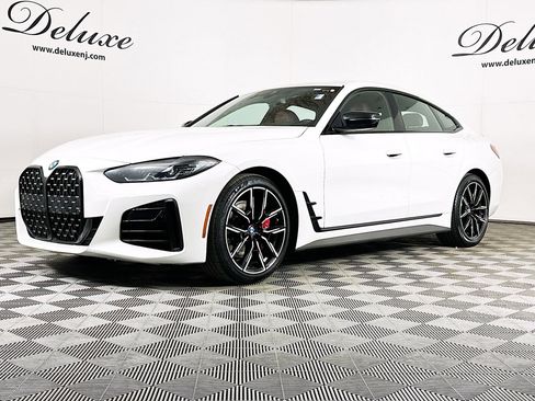 Used 2023 BMW 430i Gran Coupe xDrive w/ M Sport Package image 3