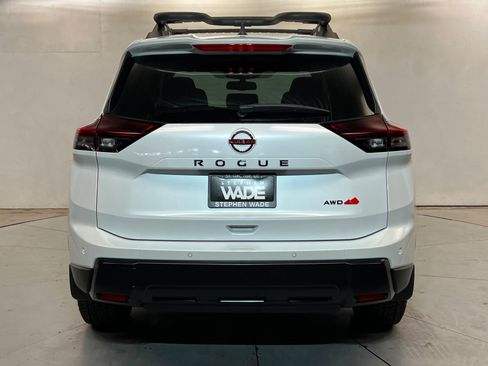 New 2026 Nissan Rogue SV w/ Rock Creek Premium Package AWD/4WD image 4