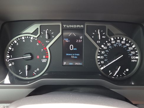Certified 2025 Toyota Tundra SR5 AWD/4WD image 26