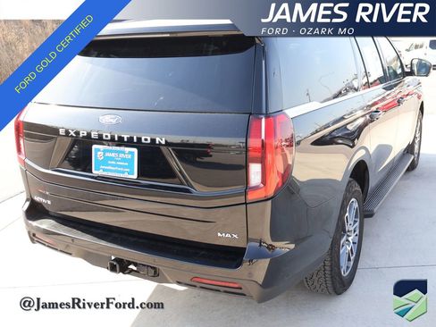 Used 2025 Ford Expedition Max Active image 5