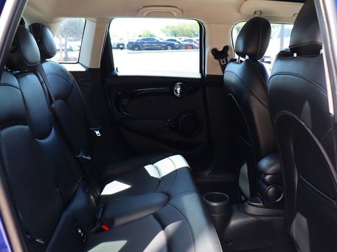 Used 2019 MINI Cooper S FWD image 27