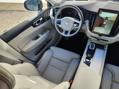 New 2026 Volvo XC60 B5 Ultra w/ Protection Package Premier image 10