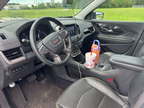 Used 2023 GMC Terrain AT4 w/ Infotainment Package II AWD/4WD image 4