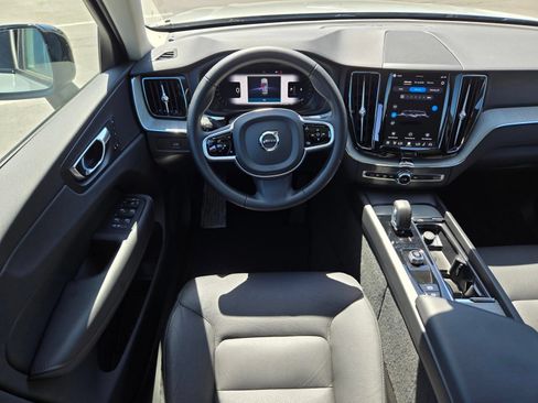 Certified 2025 Volvo XC60 B5 Plus AWD/4WD image 21