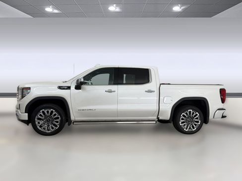 Used 2023 GMC Sierra 1500 Denali Ultimate AWD/4WD image 2