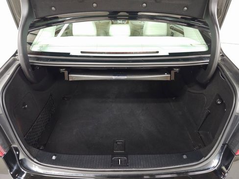 Used 2014 Mercedes-Benz E 350 4MATIC Sedan image 8