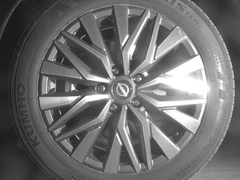 Used 2025 Nissan Altima 2.5 SV image 12