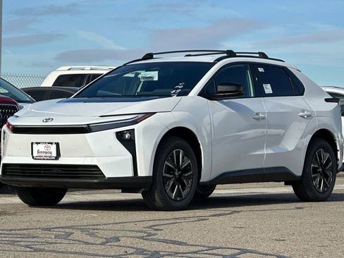 New 2026 Toyota bZ XLE Plus image 8