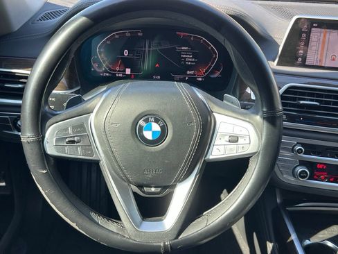 Used 2020 BMW 740i RWD image 16