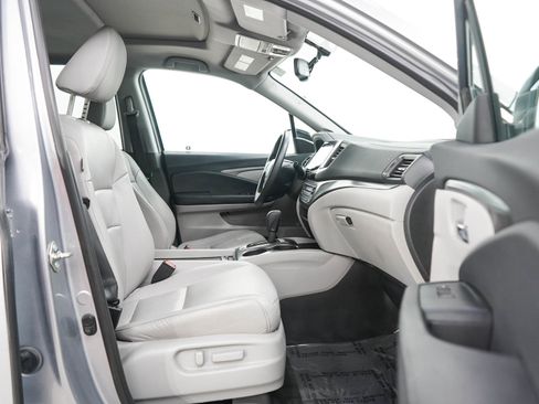 Used 2017 Honda Pilot EX-L image 11