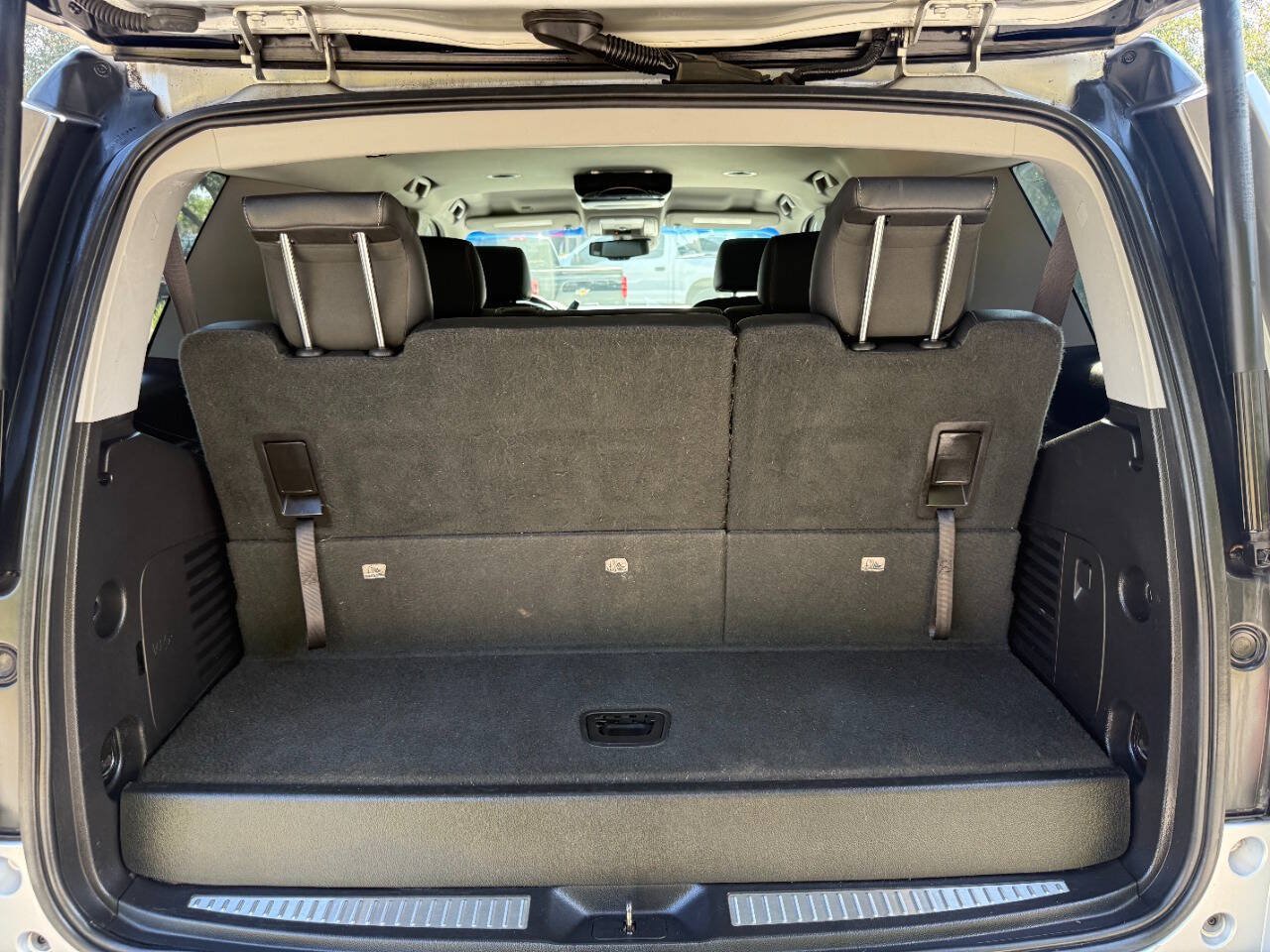 Used 2015 Chevrolet Tahoe LT RWD image 14