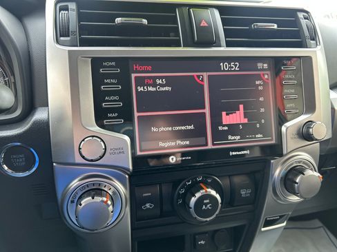 Used 2024 Toyota 4Runner SR5 image 9