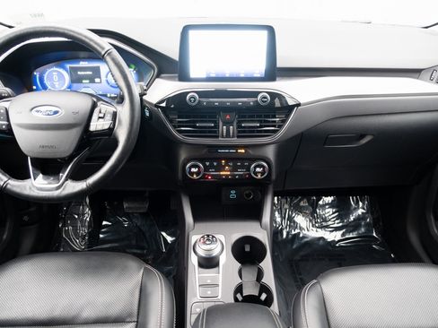 Used 2021 Ford Escape Titanium image 21