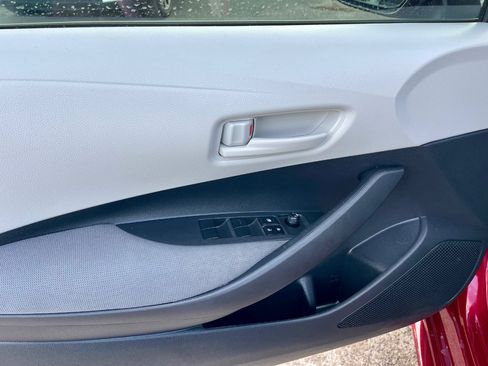 Used 2024 Toyota Corolla LE image 12