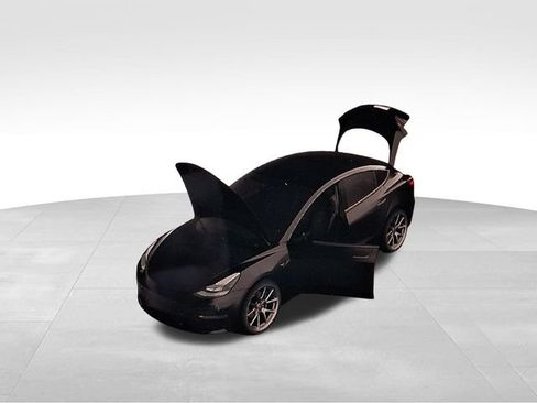 Used 2022 Tesla Model 3 Long Range image 40