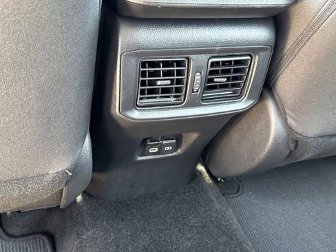 Used 2025 Toyota RAV4 XLE image 14