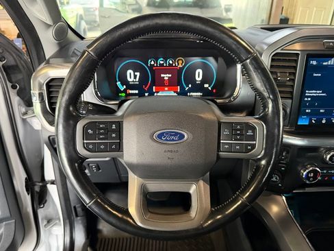 Used 2021 Ford F150 Lariat w/ Equipment Group 502A High AWD/4WD image 18