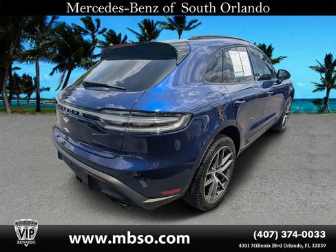 Used 2025 Porsche Macan AWD/4WD image 14