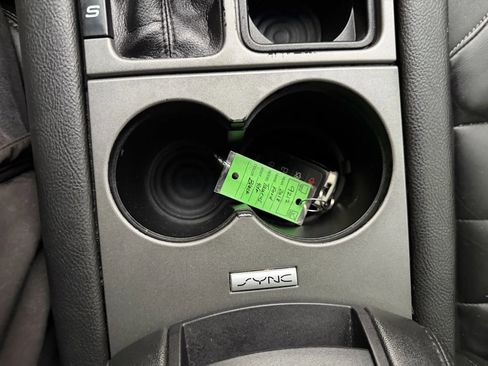 Used 2018 Ford Taurus SEL w/ Equipment Group 201A image 22