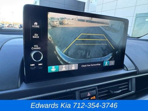 Used 2025 Honda Pilot EX-L image 24