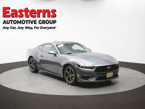Used 2025 Ford Mustang Coupe RWD image 46