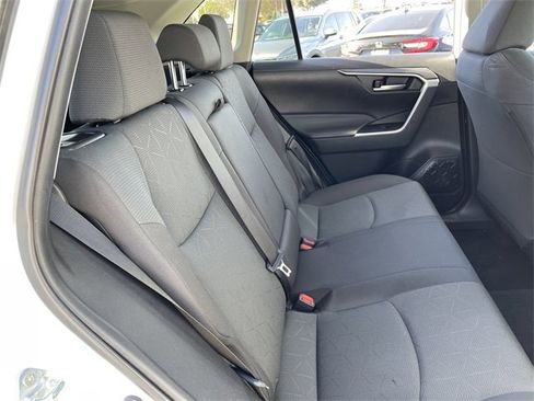 Used 2024 Toyota RAV4 XLE image 28
