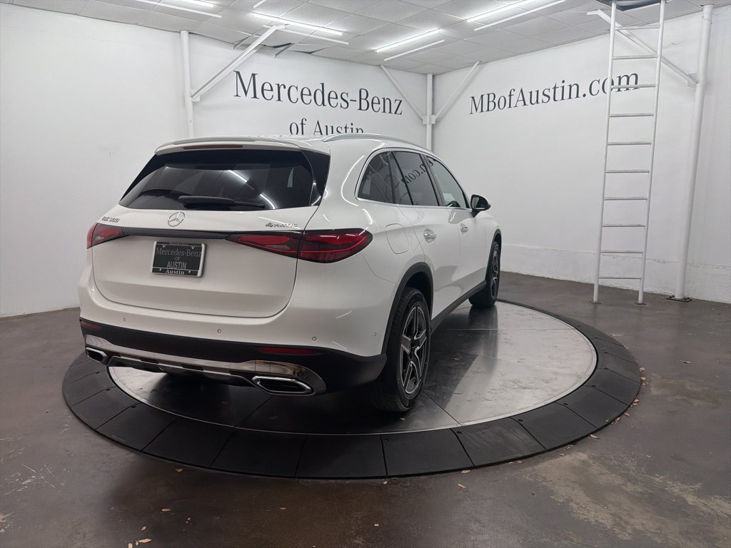 Used 2026 Mercedes-Benz GLC 300 4MATIC image 7