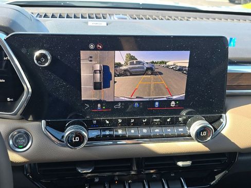 New 2026 GMC Canyon Denali AWD/4WD image 16