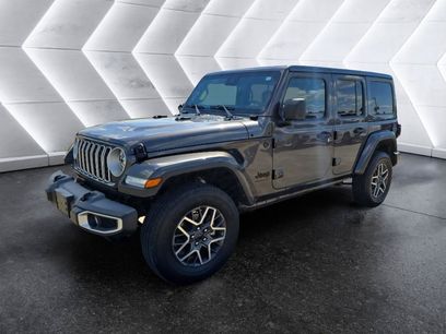 Used 2025 Jeep Wrangler Unlimited Sahara