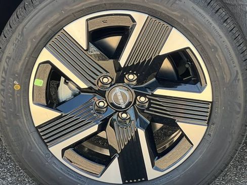 New 2026 Nissan Kicks SV w/ Cold Weather Package AWD/4WD image 5