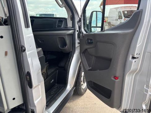Used 2020 Ford Transit 150 Low Roof RWD image 34