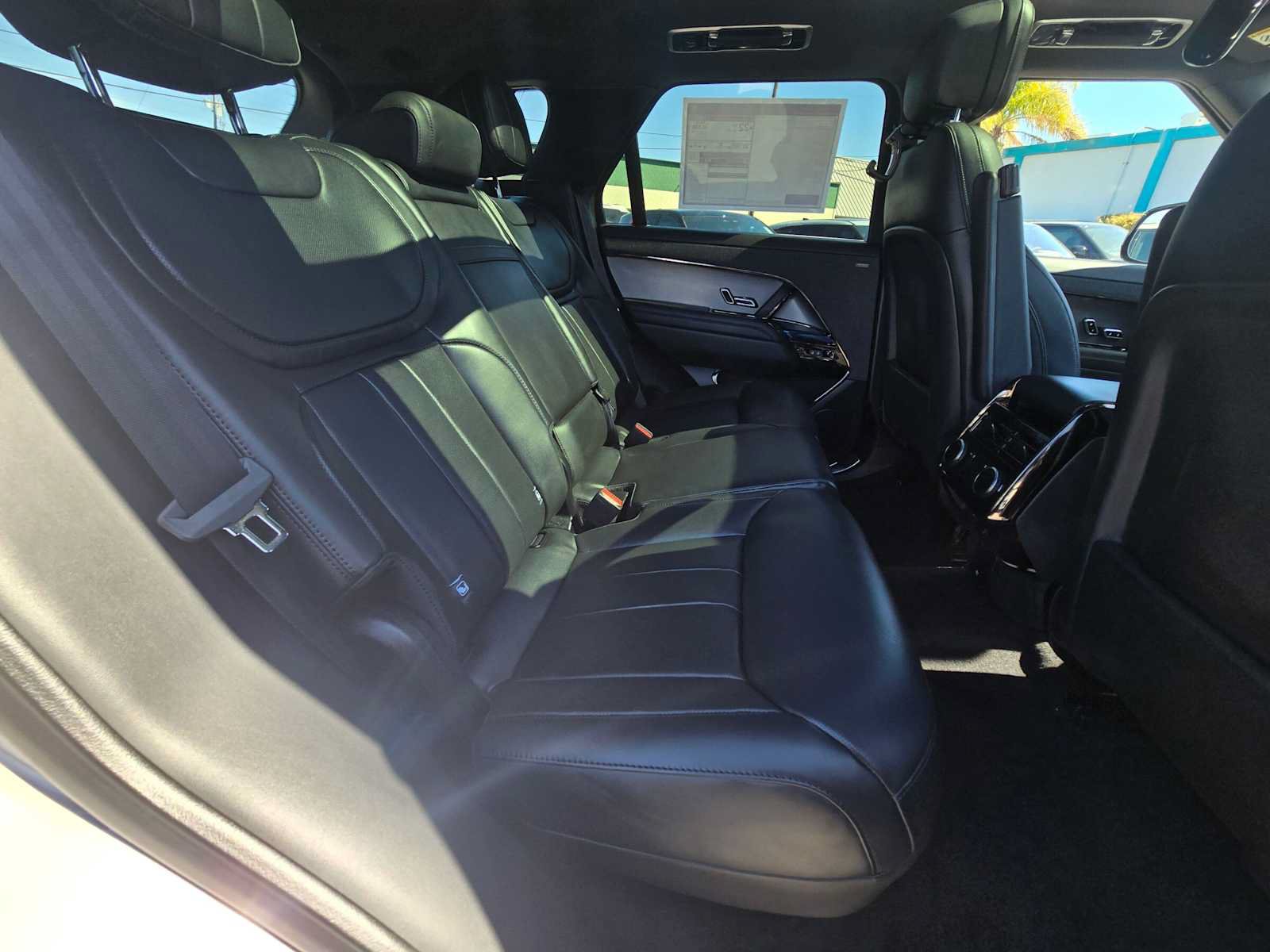 New 2027 Land Rover Range Rover Sport SE AWD/4WD image 13