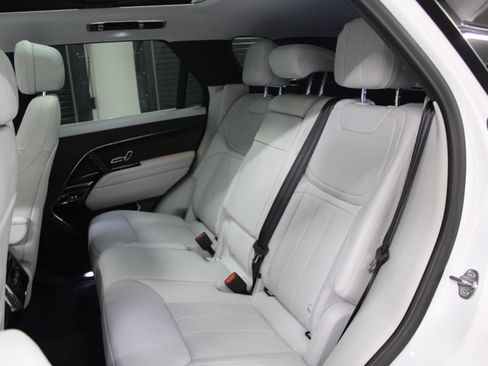 Certified 2024 Land Rover Range Rover Sport SE image 36