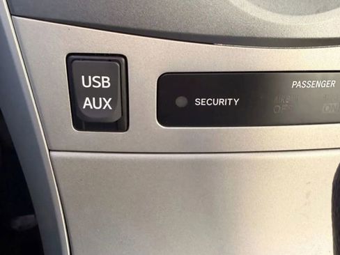 Used 2012 Toyota Corolla LE image 12