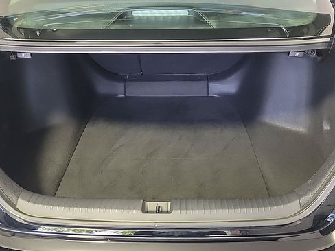 Certified 2025 Honda Accord SE image 7