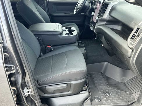 New 2025 RAM 2500 Tradesman AWD/4WD image 13