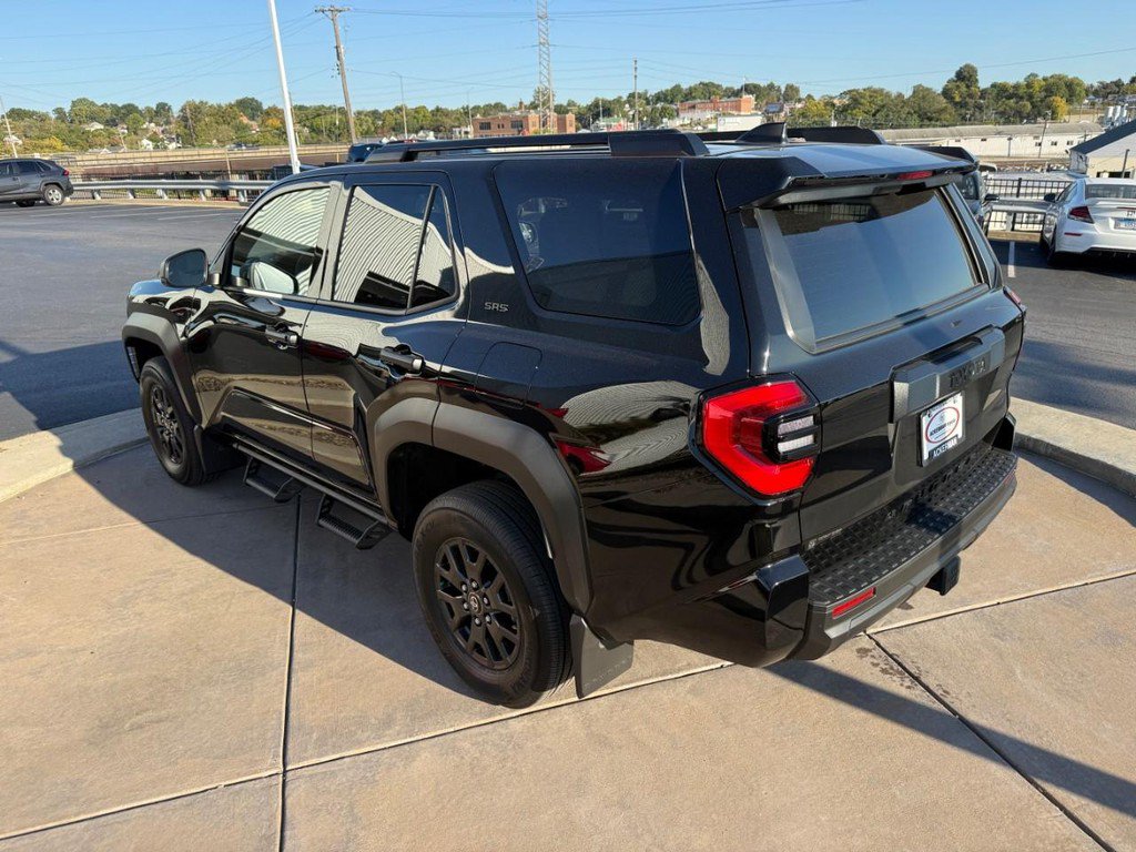 Certified 2026 Toyota 4Runner SR5 AWD/4WD image 8