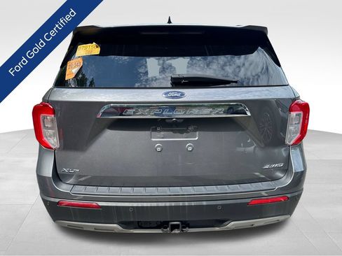 Used 2023 Ford Explorer XLT w/ Equipment Group 202A AWD/4WD image 2