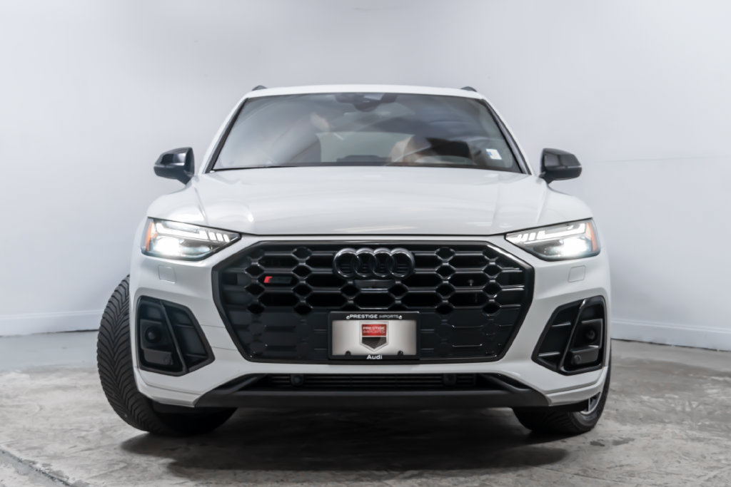 Used 2024 Audi SQ5 Prestige w/ Prestige Package AWD/4WD image 10