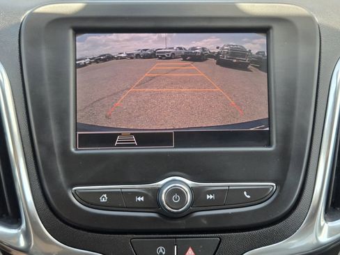 Used 2024 Chevrolet Equinox LS image 17