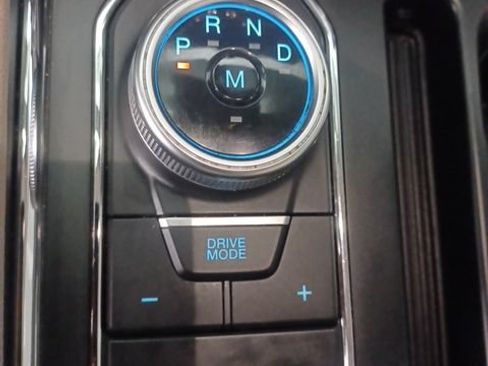 Used 2024 Ford Expedition XLT RWD image 37