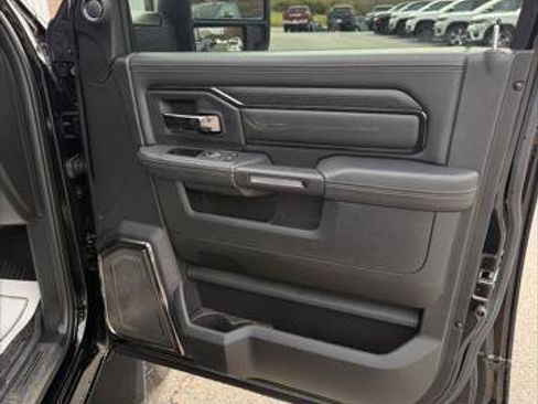 Certified 2024 RAM 3500 Limited image 12