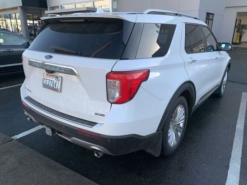 Used 2021 Ford Explorer Limited image 5