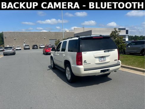 Used 2010 GMC Yukon SLT RWD image 3